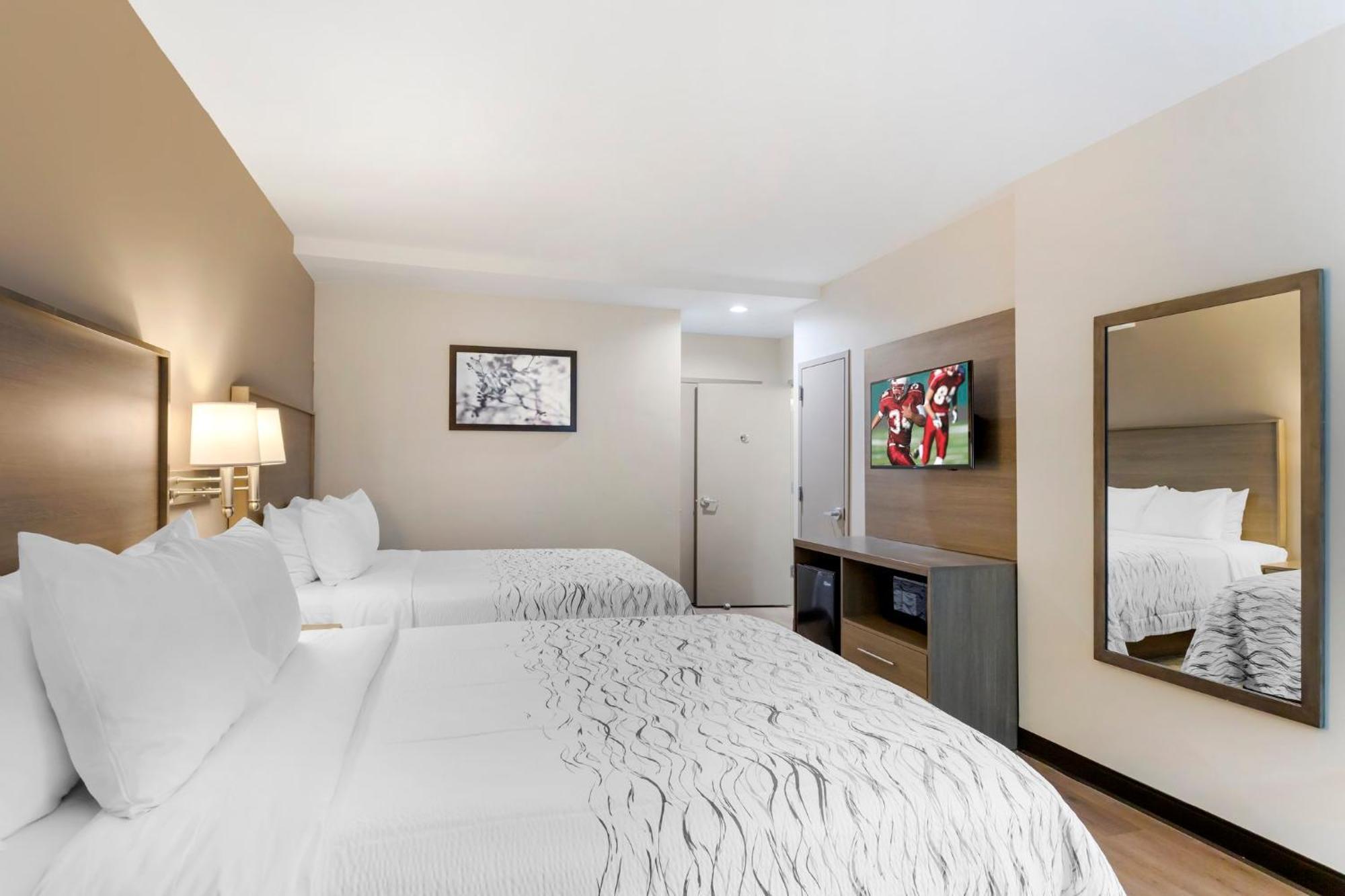 Red Roof Inn Plus Jamaica, Ny - Jfk Airport Ню Йорк Екстериор снимка